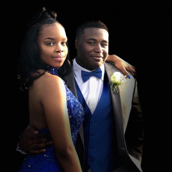 Meet your Posher, Latoya - Picture 1 of 1